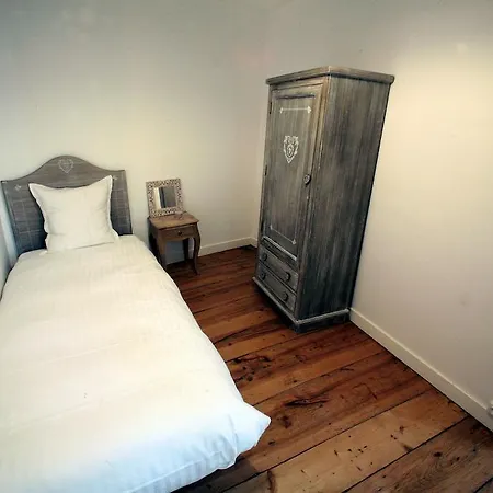 Orfevres Cathedrale Apartment *