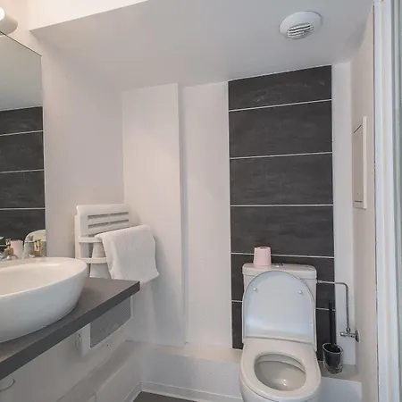 Orfevres Cathedrale アパート