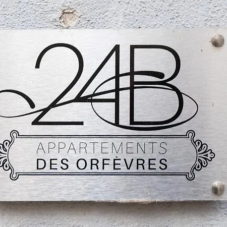 Orfevres Cathedrale アパート *
